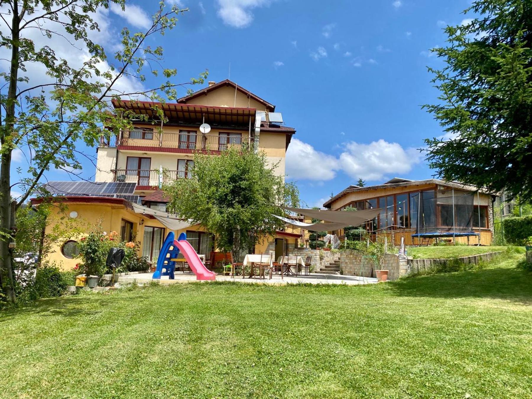 Boryka Family Hotel Asikoria Exterior foto